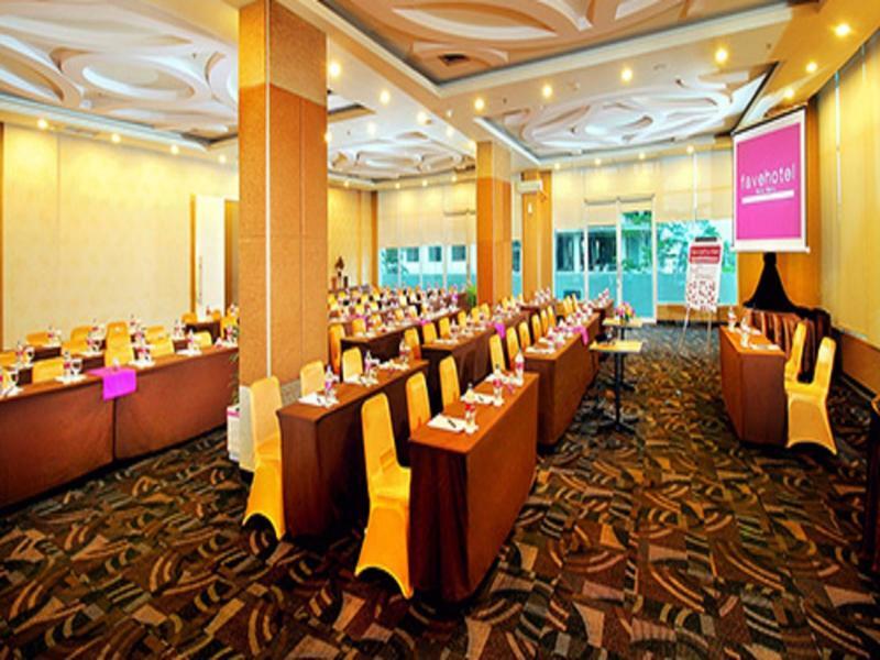 Favehotel Solo Baru Extérieur photo